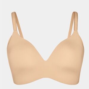 NWOT Knix Wing Woman T Shirt Bra